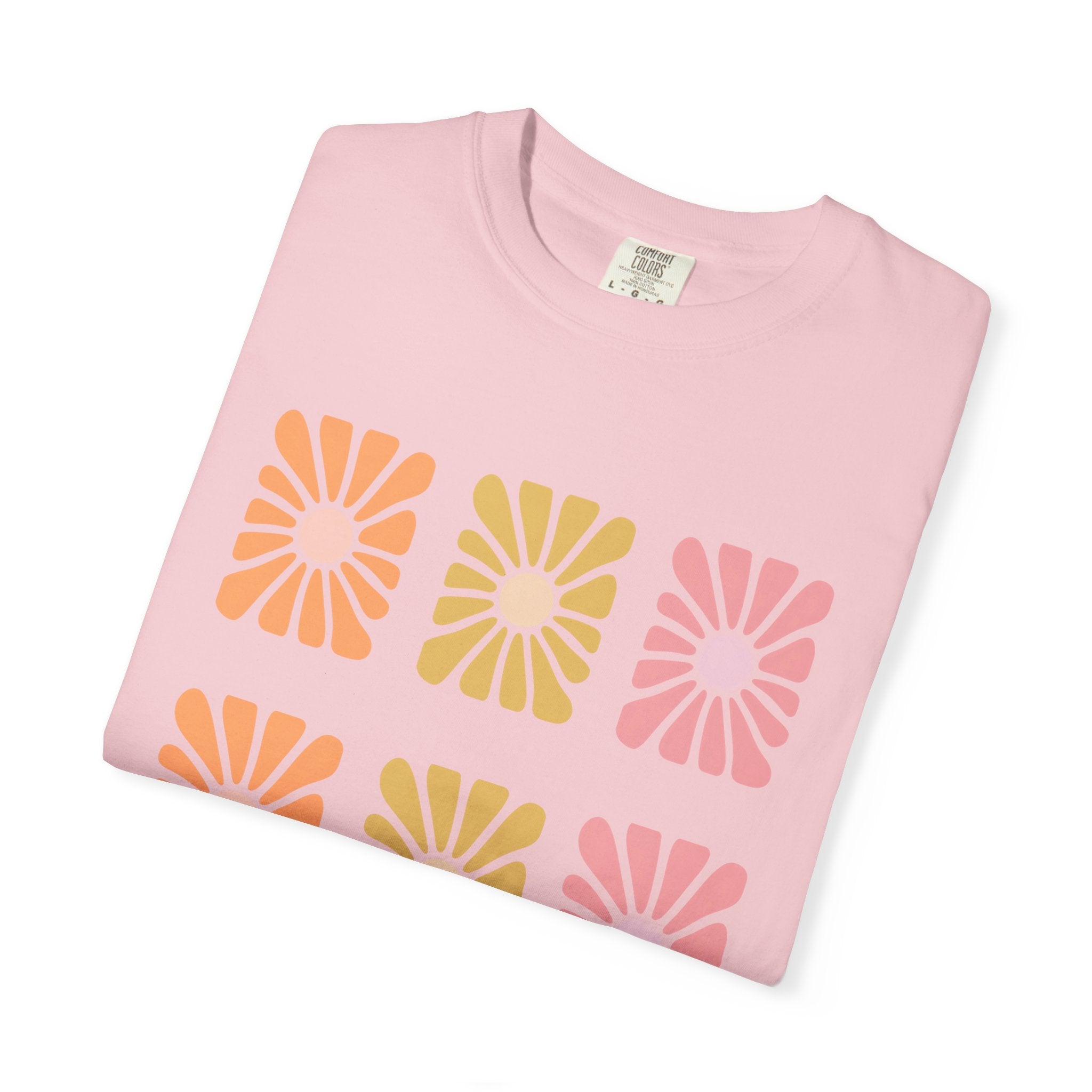 Retro Daisy Graphic T-Shirt — "Bloom in Your Own Power"
