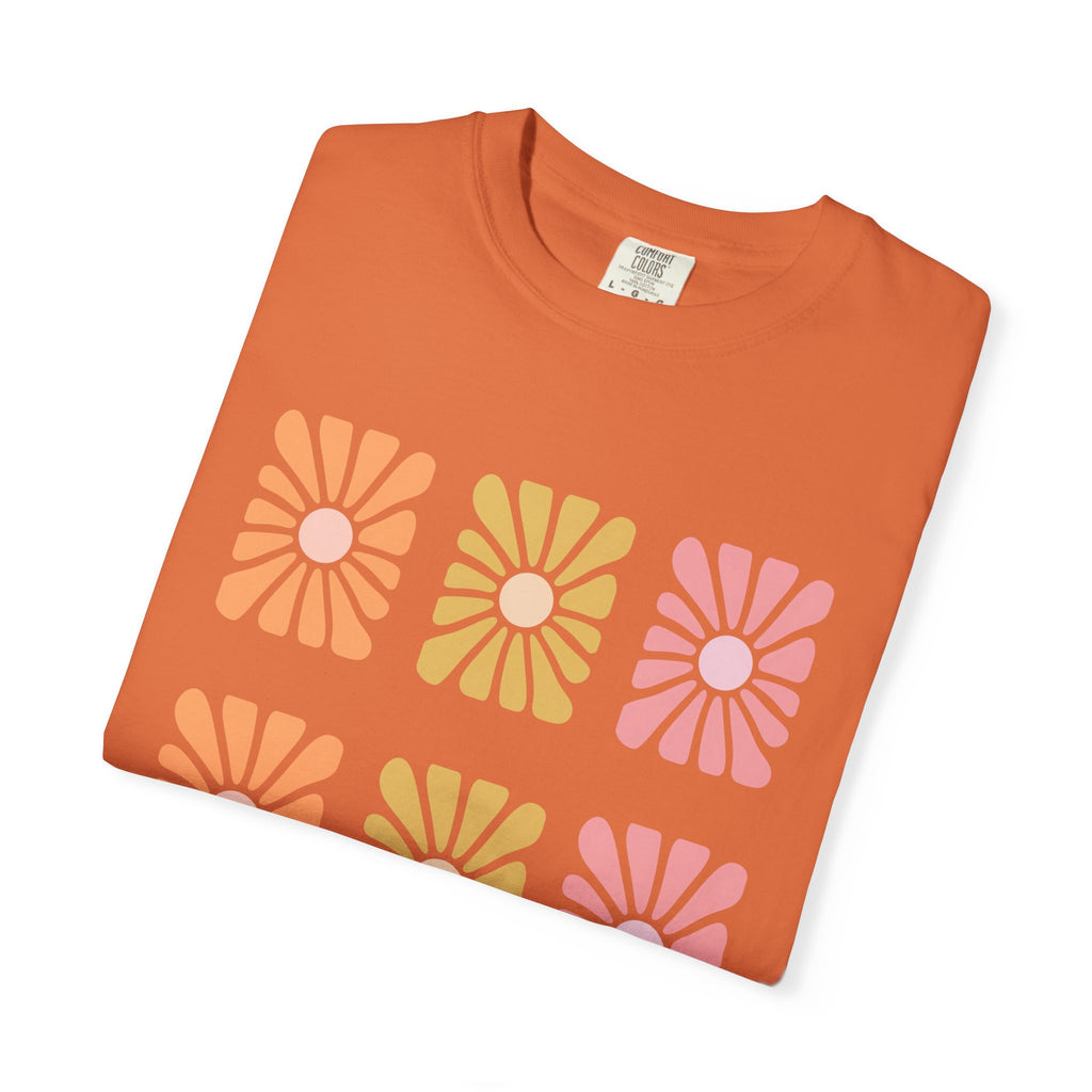 Retro Daisy Graphic T-Shirt — "Bloom in Your Own Power"