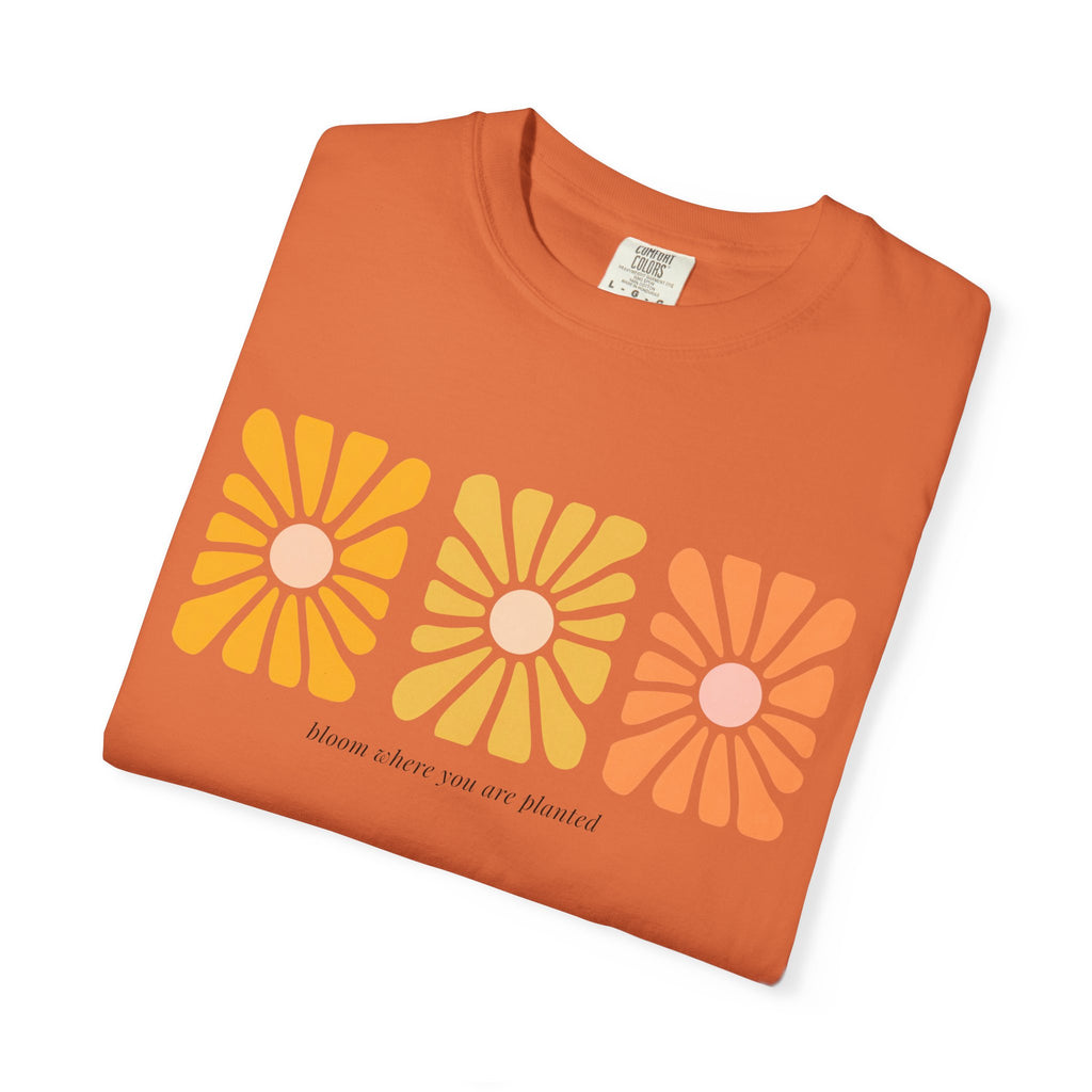 Retro 3-Daisy Graphic T-Shirt — "Bloom in the Present"