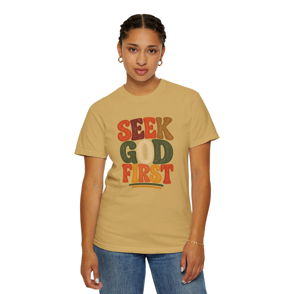 Seek God First Christian T-Shirt – Retro Faith Graphic Tee