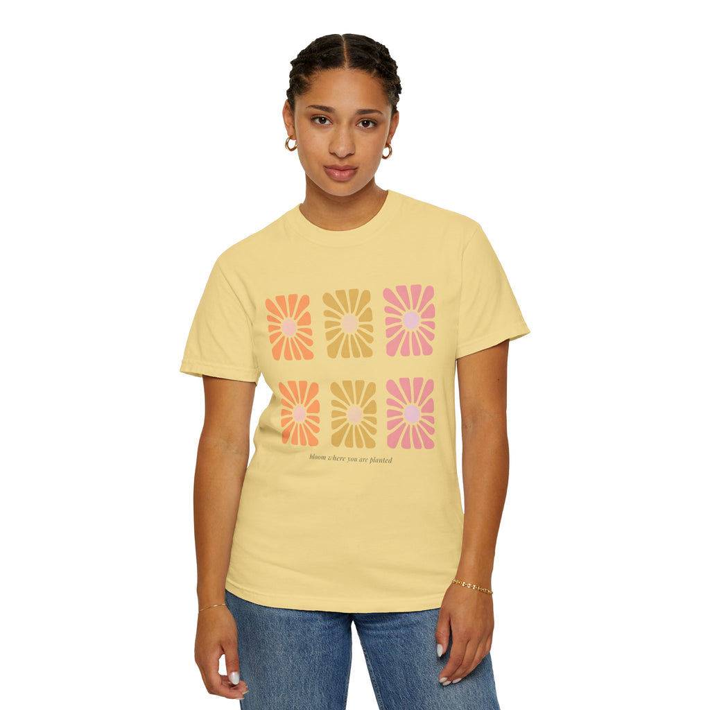 Retro Daisy Graphic T-Shirt — "Bloom in Your Own Power"