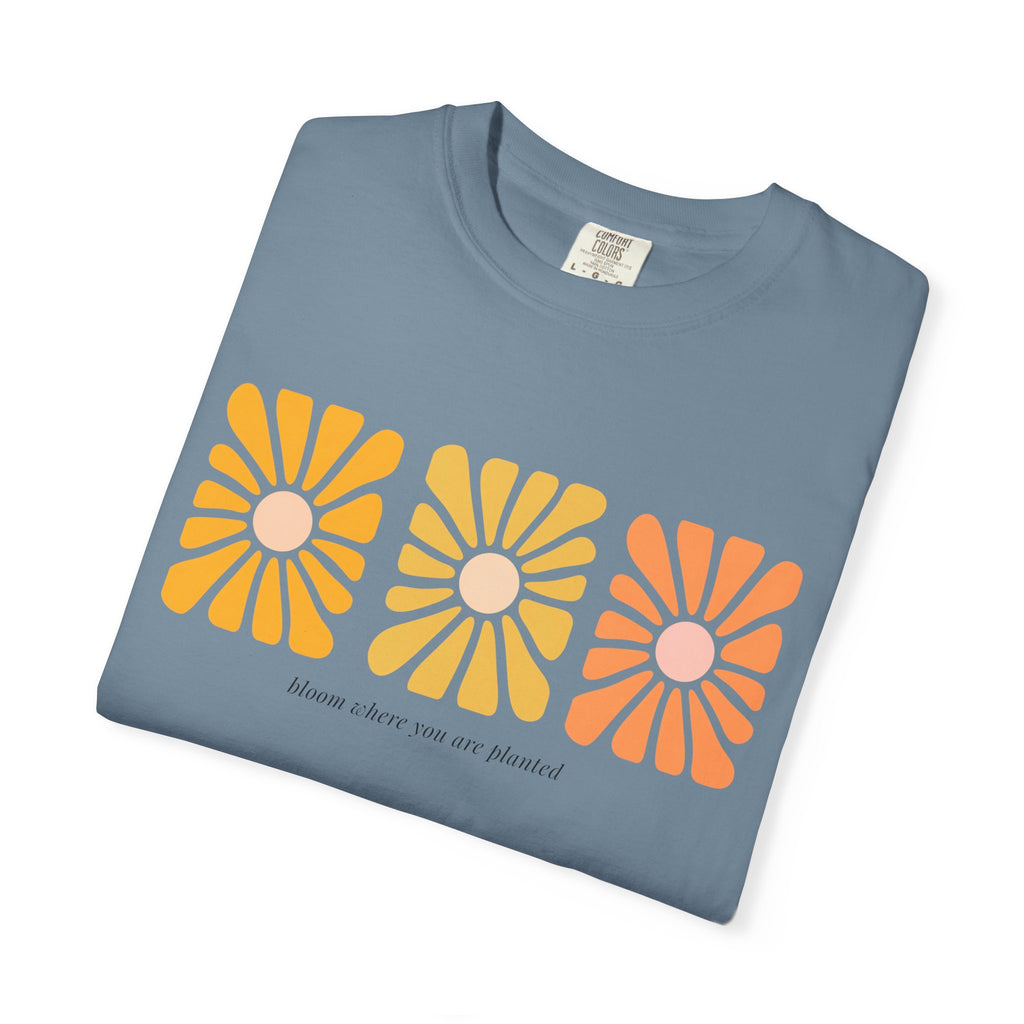 Retro 3-Daisy Graphic T-Shirt — "Bloom in the Present"