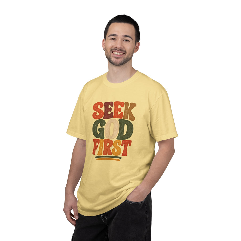 Seek God First Christian T-Shirt – Retro Faith Graphic Tee